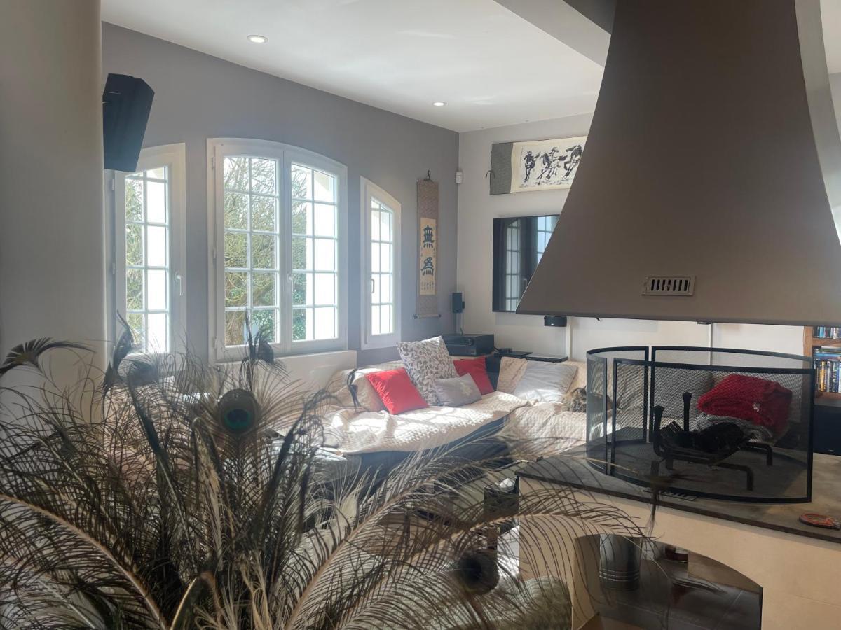 Domaine Des Peyries - Chambres Et Table D'Hotes Saint-Barthelemy-d'Agenais Dış mekan fotoğraf