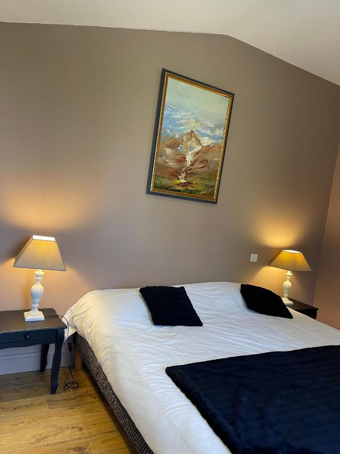 Domaine Des Peyries - Chambres Et Table D'Hotes Saint-Barthelemy-d'Agenais Dış mekan fotoğraf