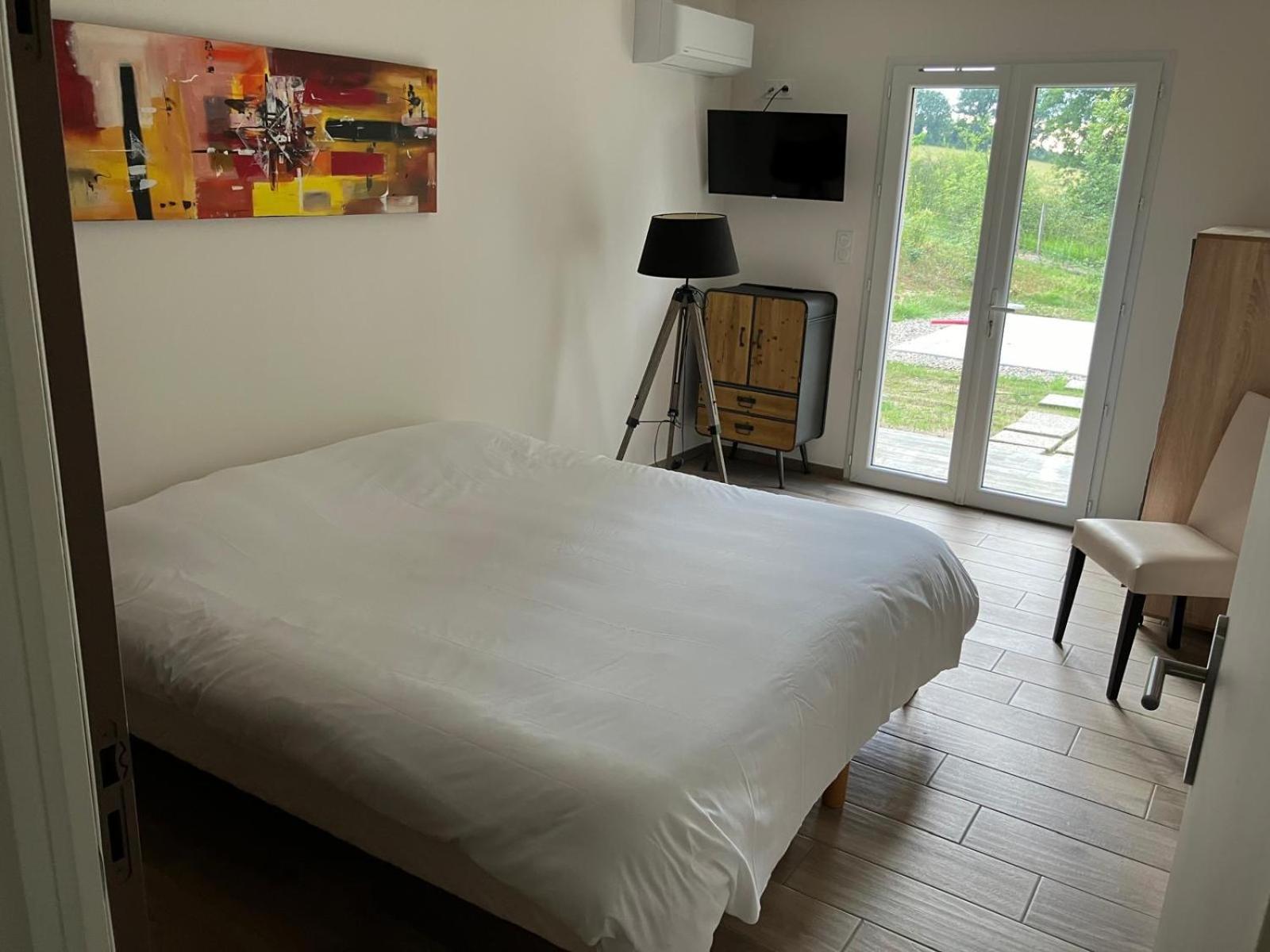 Domaine Des Peyries - Chambres Et Table D'Hotes Saint-Barthelemy-d'Agenais Dış mekan fotoğraf