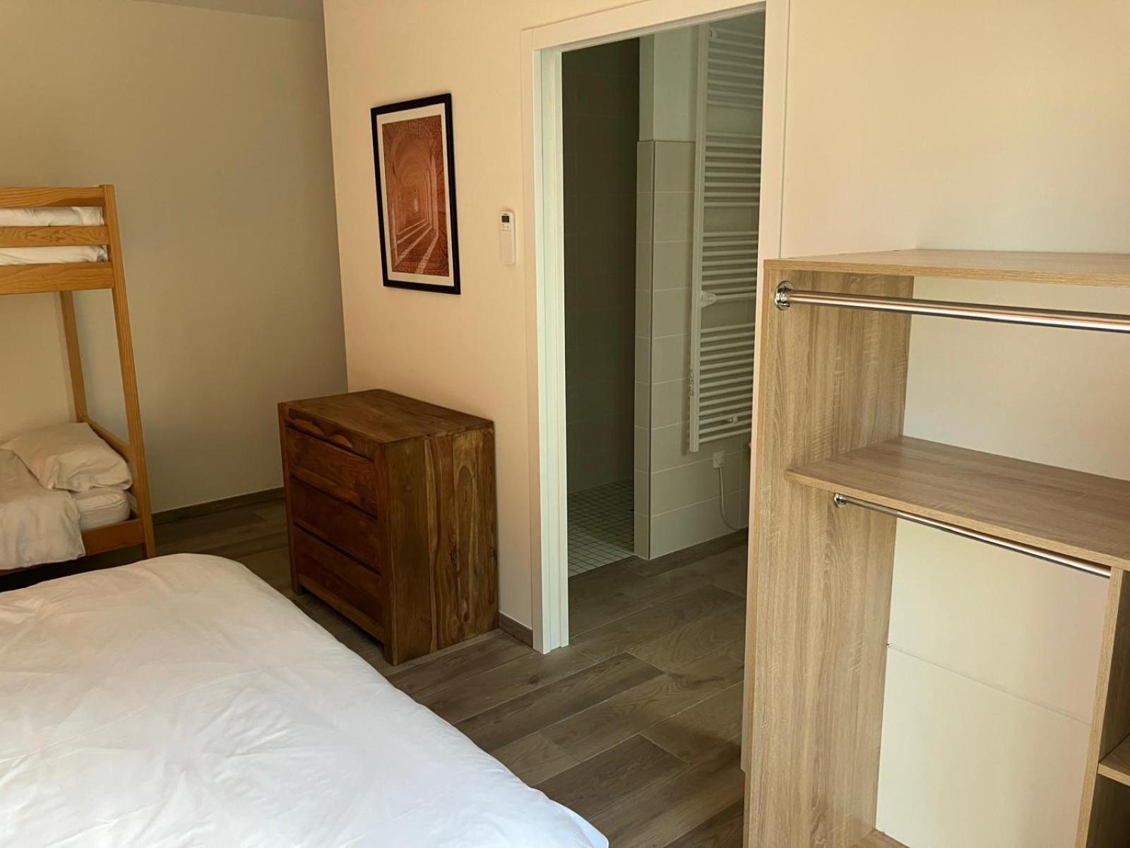 Domaine Des Peyries - Chambres Et Table D'Hotes Saint-Barthelemy-d'Agenais Dış mekan fotoğraf